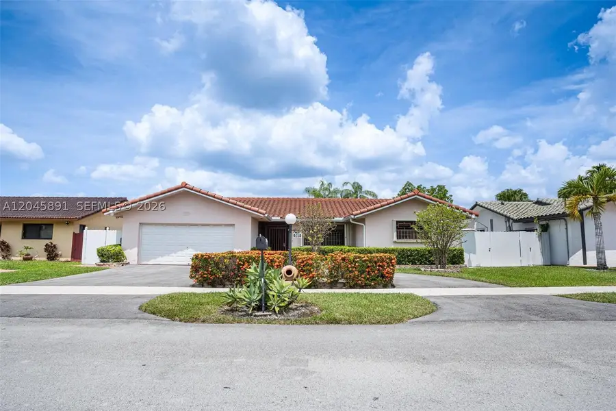 520 NW 132nd Ct, Miami, FL 33182 - #2