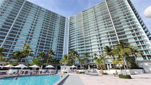 100 Bayview Dr #509, Sunny Isles Beach, FL 33160