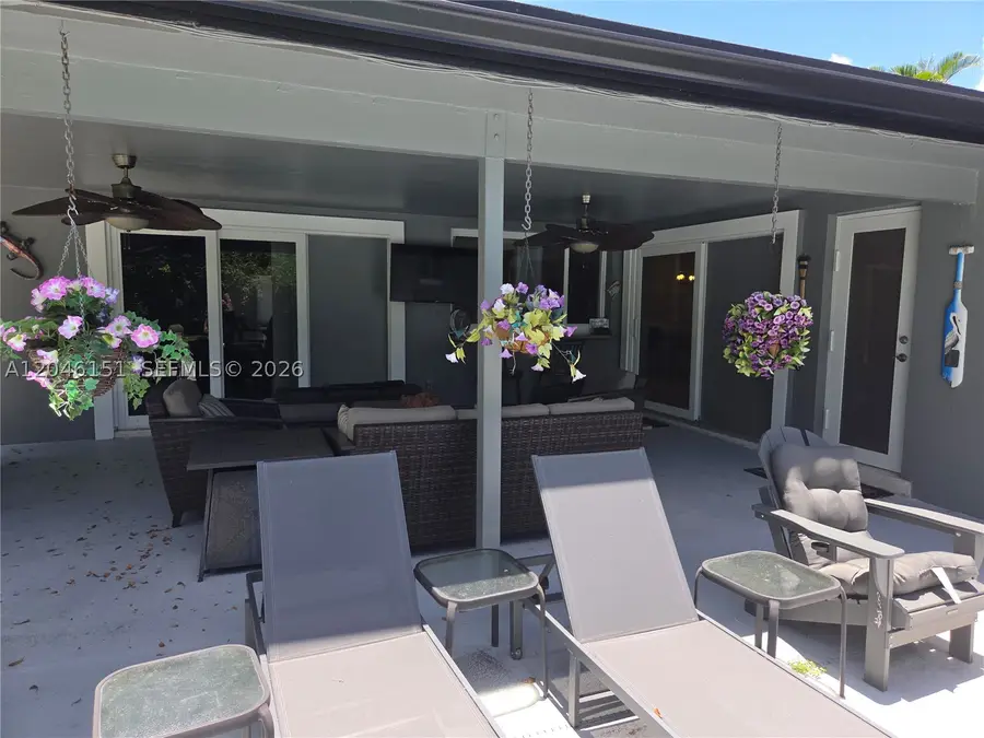 5581 SW 7th St, Plantation, FL 33317 - #2