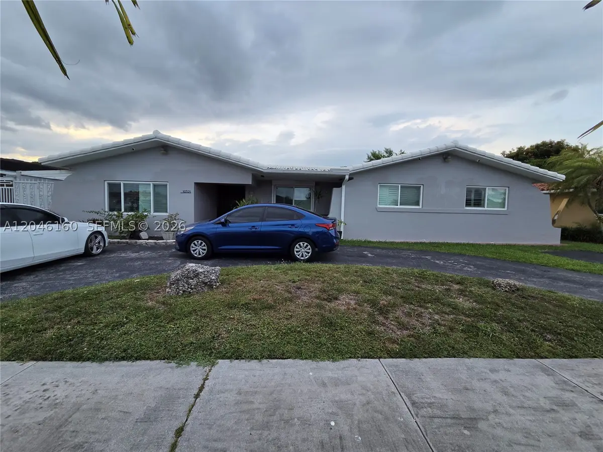 10321 SW 17th St, Miami, FL 33165 - #1