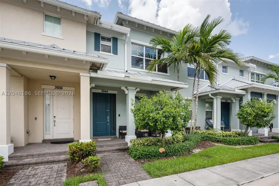 3944 Poinciana Ln, Hollywood, FL 33021 - #2