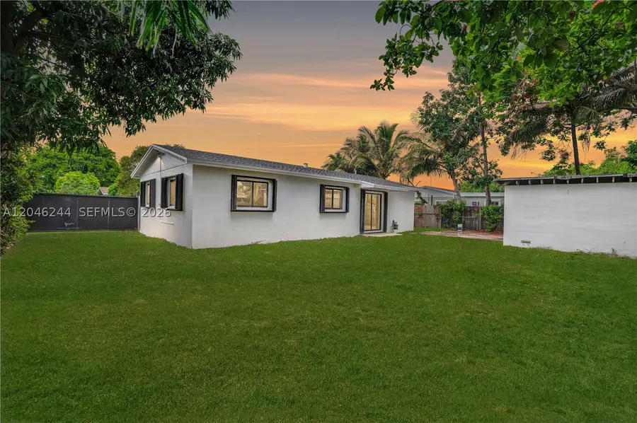 15551 SW 101st Ave, Miami, FL 33157 - #2