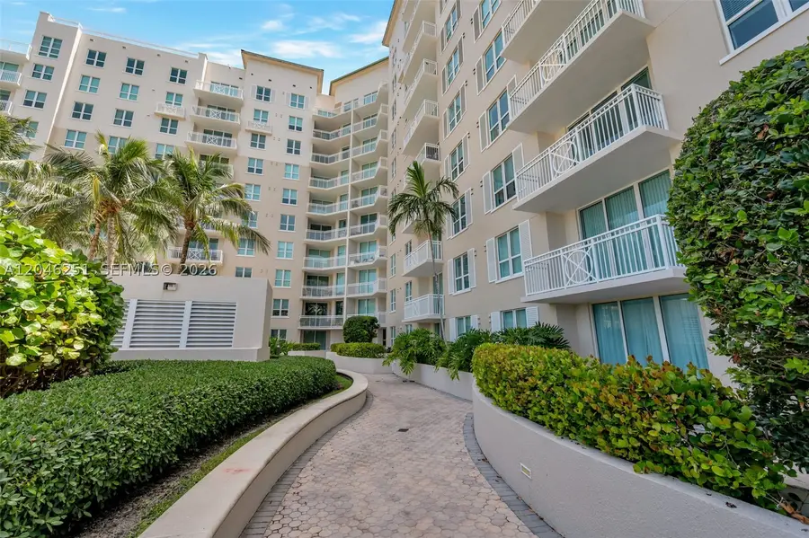 350 N Federal Hwy #1202, Boynton Beach, FL 33435 - #2