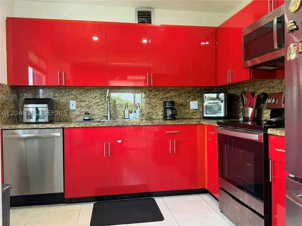 13255 SW 7th Ct #401D, Pembroke Pines, FL 33027