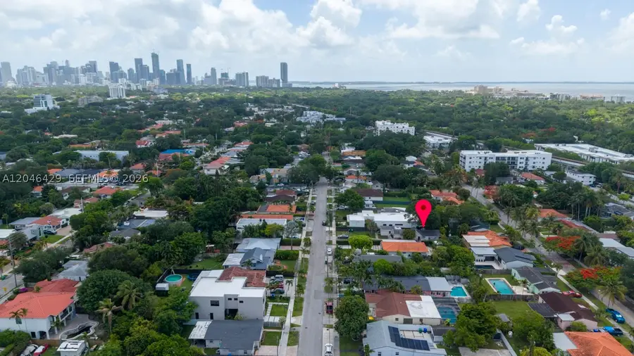 Address Withheld By Seller, Miami, FL 33133 - #2