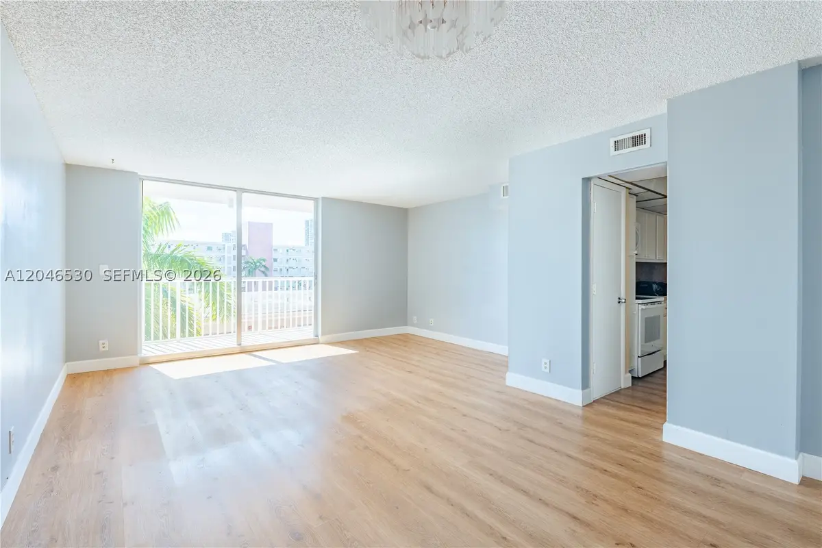 3161 S Ocean Dr #407, Hallandale Beach, FL 33009 - #1
