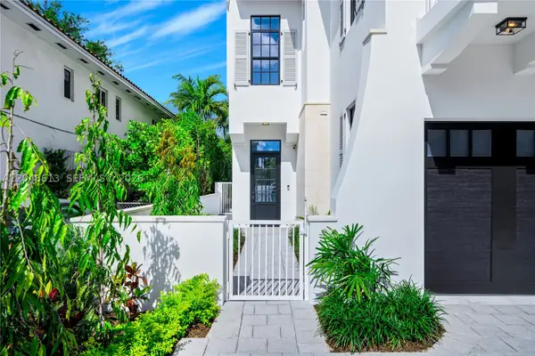 2710 S Le Jeune Rd, Coral Gables, FL 33134