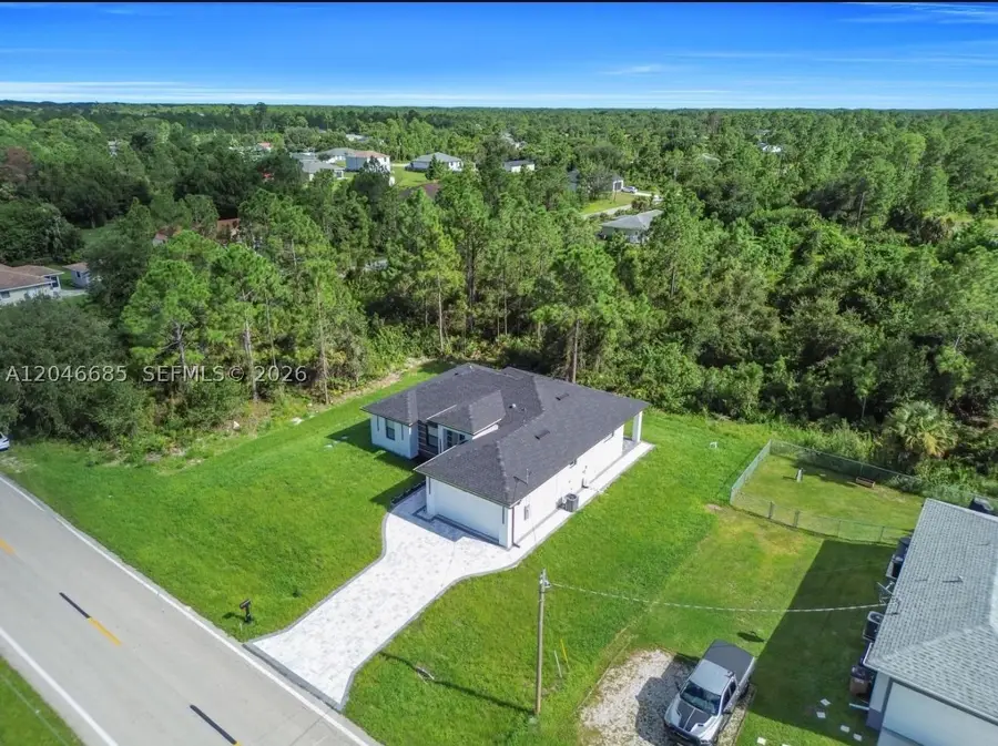 204 E 10th St, Lehigh Acres, FL 33972 - #3