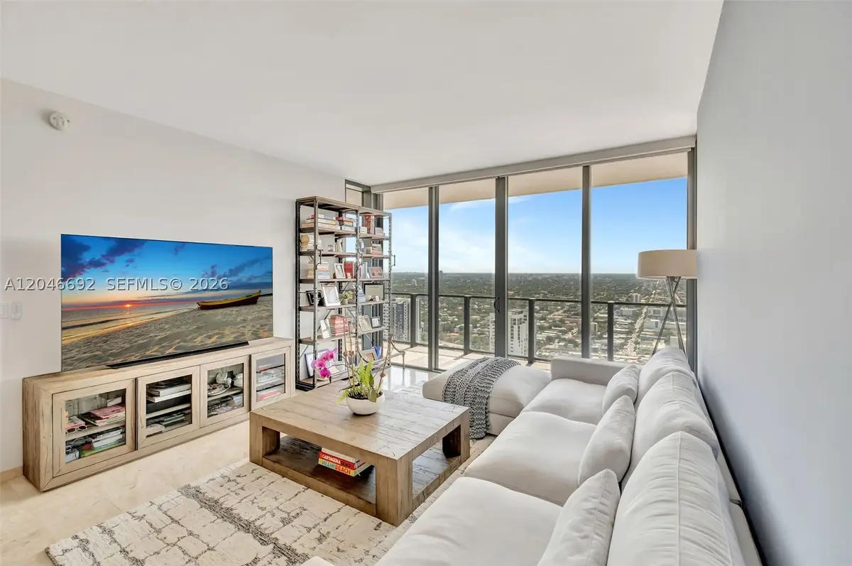 88 SW 7th St #3604, Miami, FL 33130 - #1