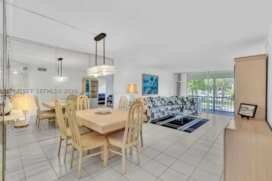 671 S Hollybrook Dr #209, Pembroke Pines, FL 33025 - #3