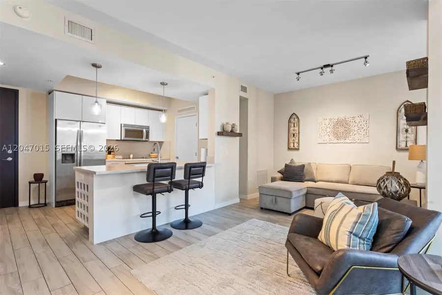 999 SW 1st Ave #2015, Miami, FL 33130 - #2