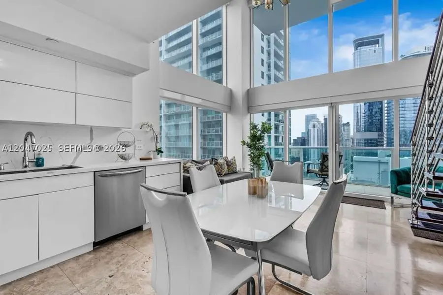41 SE 5th St #1702, Miami, FL 33131 - #3