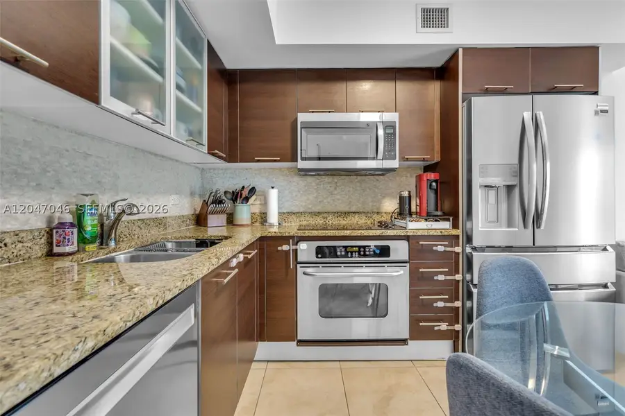 41 SE 5th St #908, Miami, FL 33131 - #3