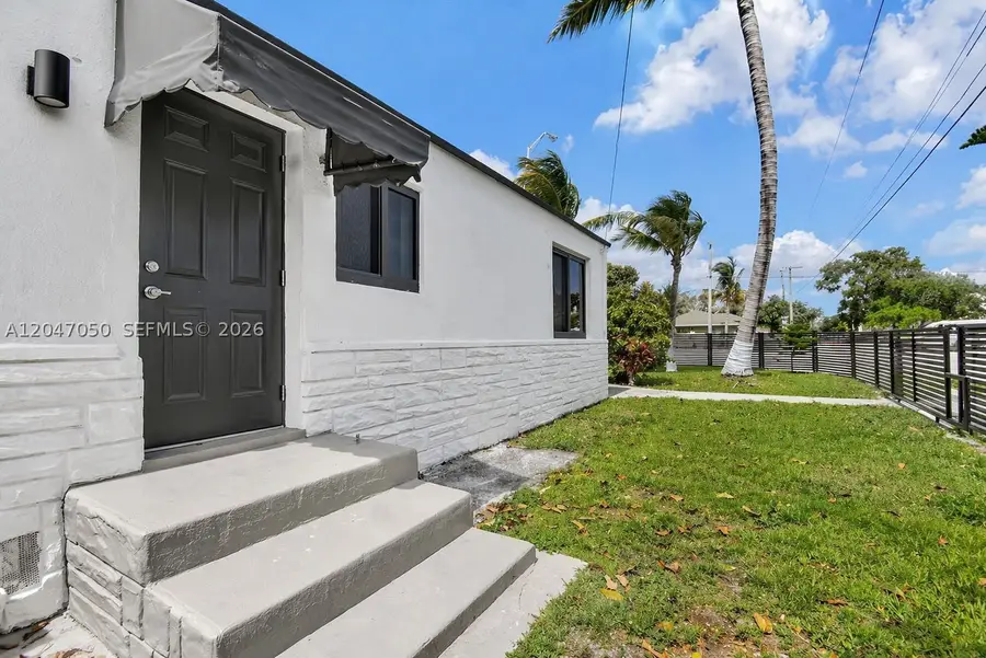 1102 NW 103rd St, Miami, FL 33150 - #3