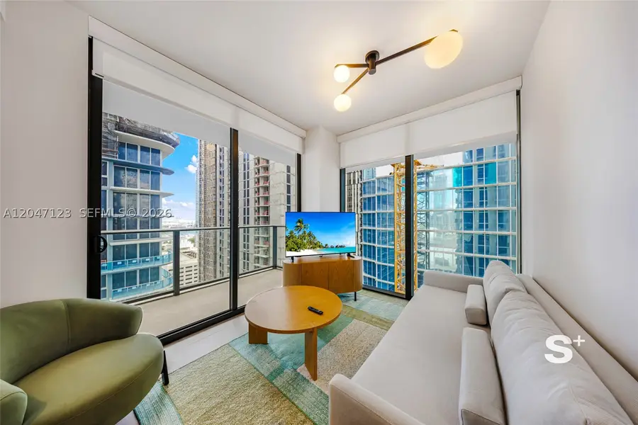 11 NE 6th St #2307, Miami, FL 33132 - #3