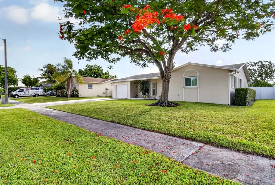 16931 SW 109th Ave, Miami, FL 33157 - #2