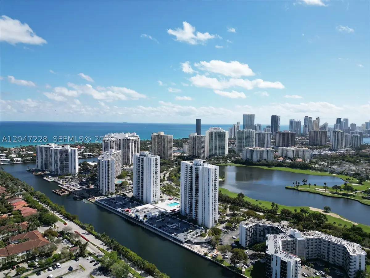 3675 N Country Club Dr #2007, Aventura, FL 33180 - #1