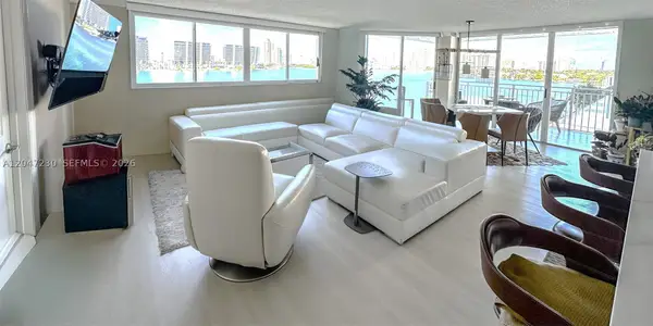 18000 N Bay Rd #603, Sunny Isles Beach, FL 33160