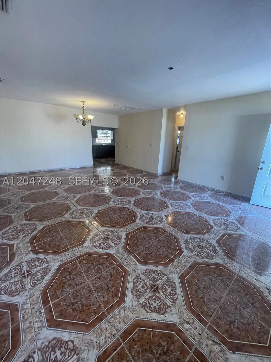 18425 NW 42nd Pl, Miami Gardens, FL 33055 - #2