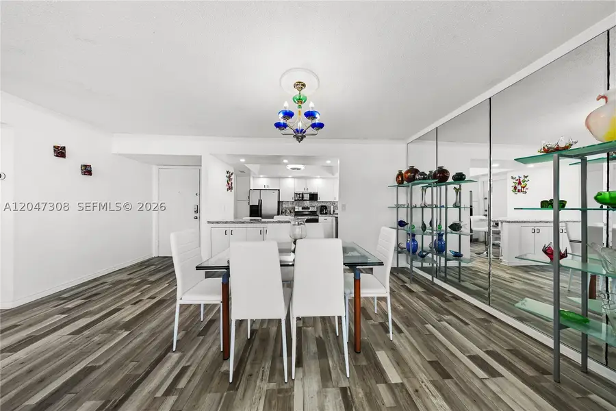 1825 S Ocean Dr #914, Hallandale Beach, FL 33009 - #2