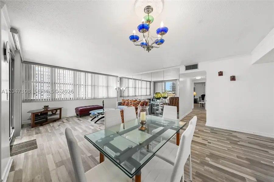 1825 S Ocean Dr #914, Hallandale Beach, FL 33009 - #3