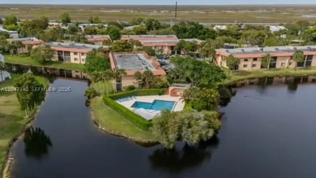 182 Lakeview Dr #204, Weston, FL 33326 - #2