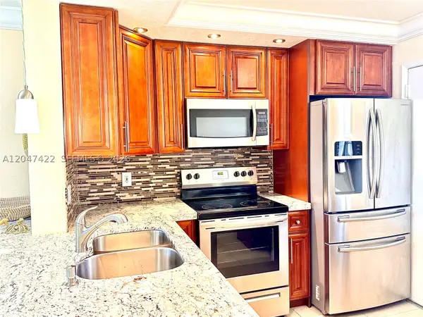500 NE 12th Ave #705, Hallandale Beach, FL 33009