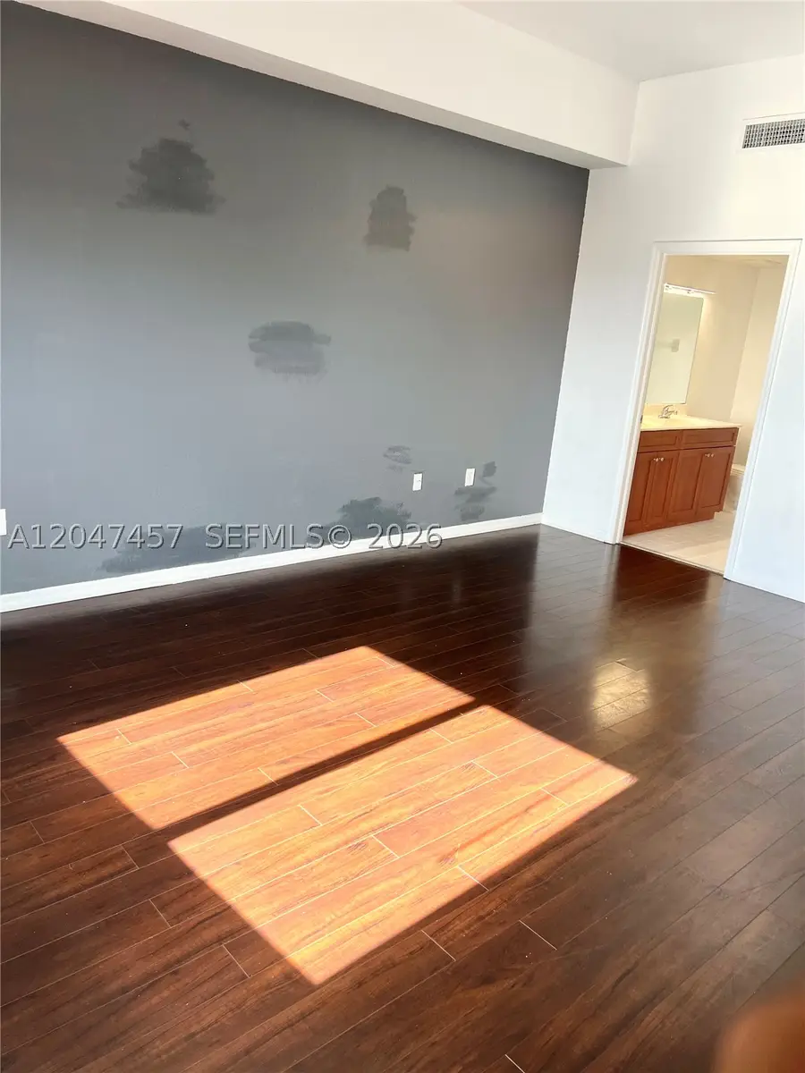 36 NW 6th Ave #TS-1, Miami, FL 33128 - #3