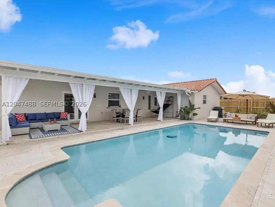 9840 SW 3rd St, Miami, FL 33174 - #2
