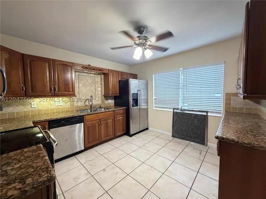 3314 NW 69th St, Fort Lauderdale, FL 33309 - #2