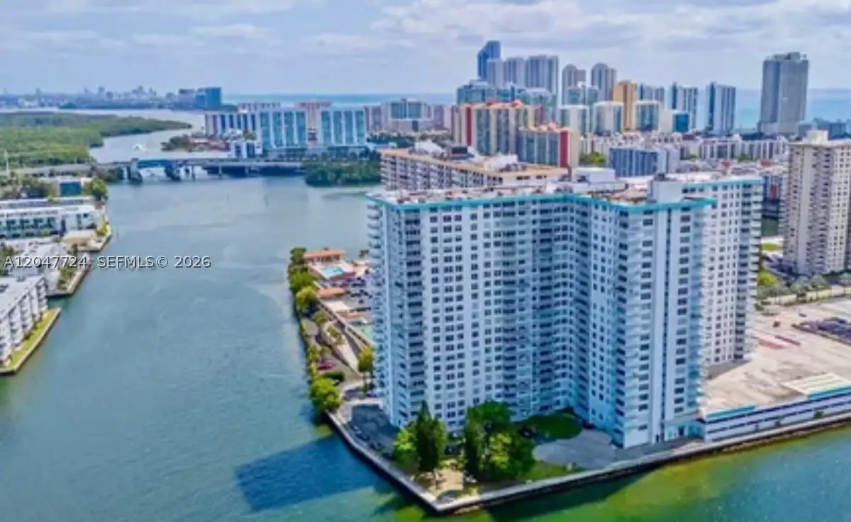 301 174th St #1208, Sunny Isles Beach, FL 33160 - #1