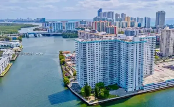 301 174th St #1208, Sunny Isles Beach, FL 33160