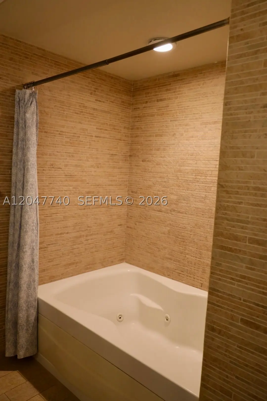 50 Biscayne Blvd #606, Miami, FL 33132 - #1