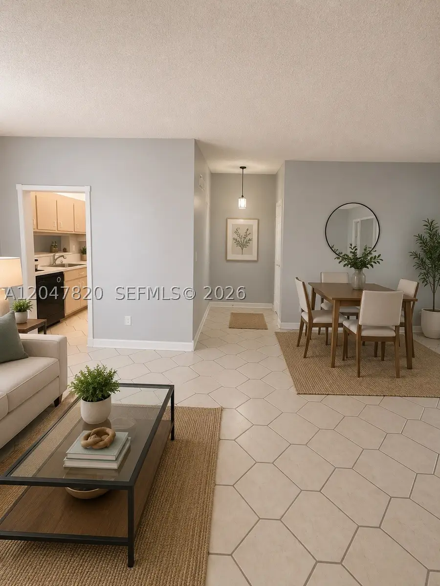 301 N Pine Island Rd #220, Plantation, FL 33324 - #3