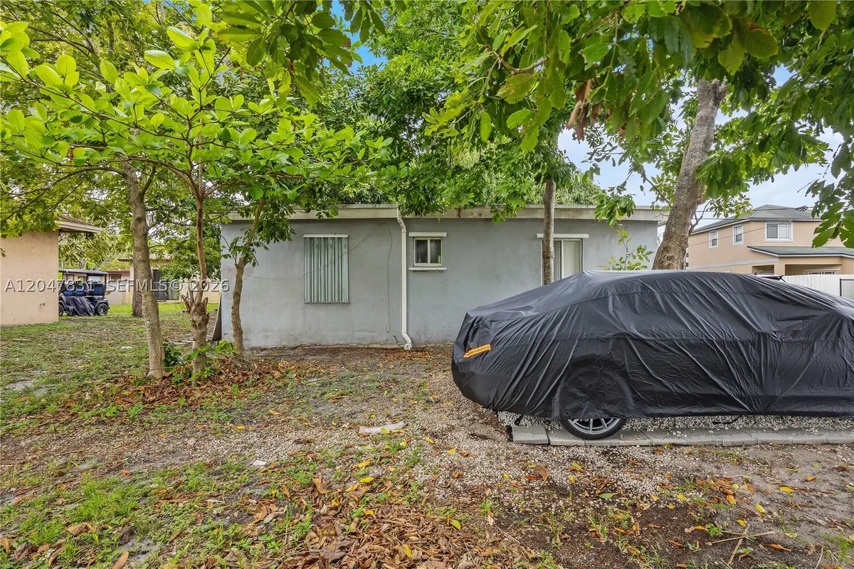 2901 Nw 9th Ct, Fort Lauderdale, FL 33311 - #1