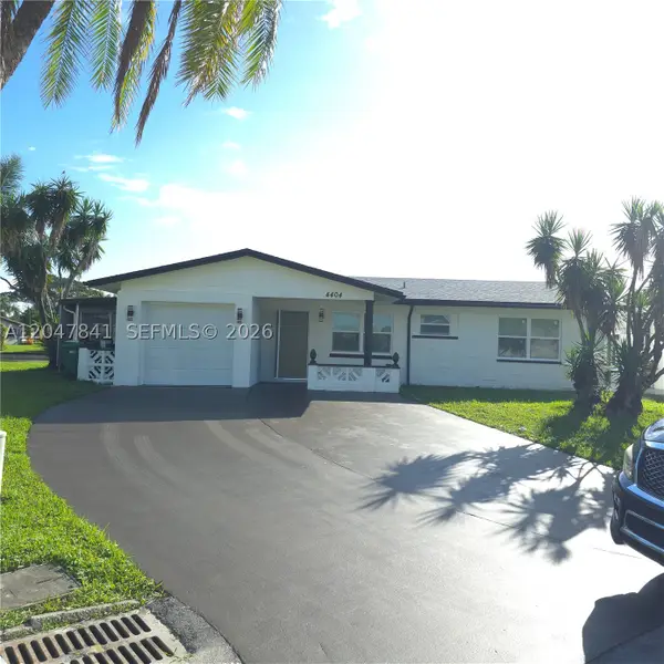 4404 NW 46th Way, Tamarac, FL 33319
