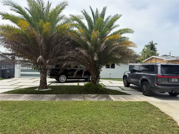 7525 Roosevelt St, Hollywood, FL 33024