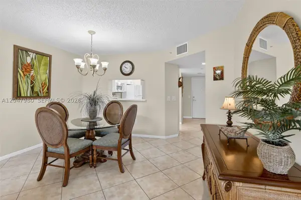 1651 SW 127th Ave #305A, Pembroke Pines, FL 33027