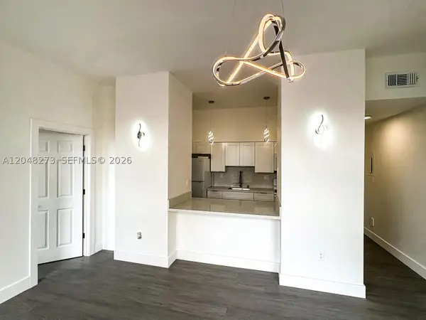7420 W 20th Ave #335, Hialeah, FL 33016