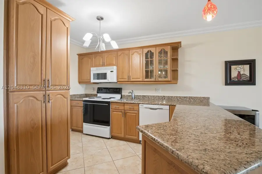 1000 Hillcrest Ct #303, Hollywood, FL 33021 - #3