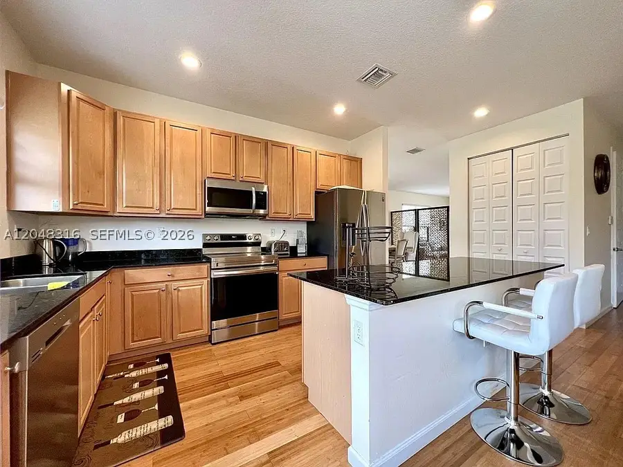 965 NE 193rd Ter, Miami, FL 33179 - #3