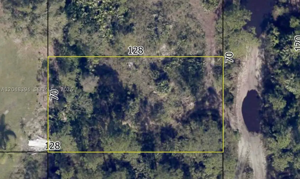 9335 105th Ct, Vero Beach, FL 32967 - #1