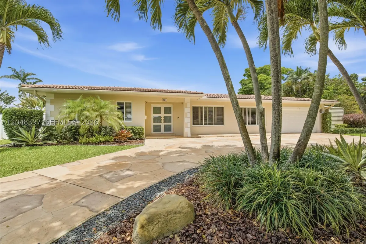 621 NW 74th Ave, Plantation, FL 33317 - #1