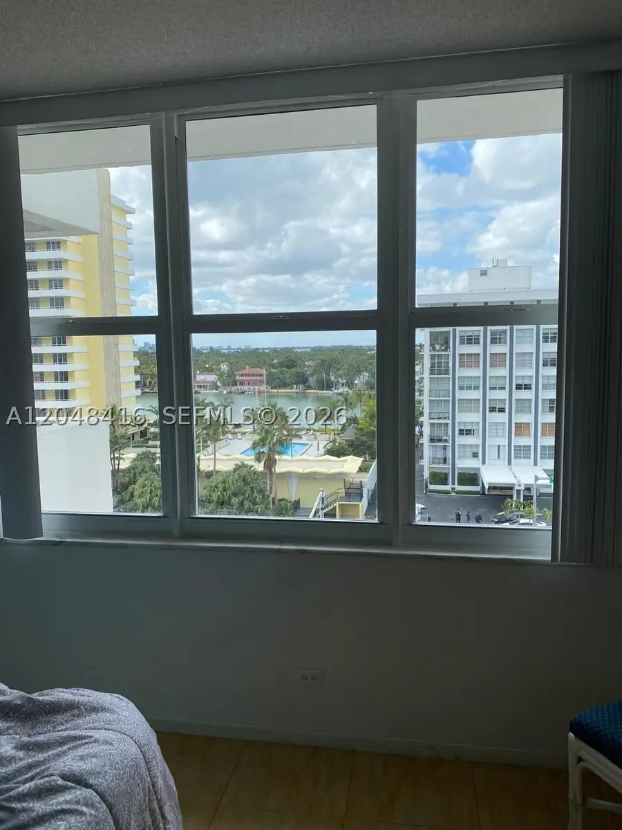 5601 Collins Ave #722, Miami Beach, FL 33140 - #2
