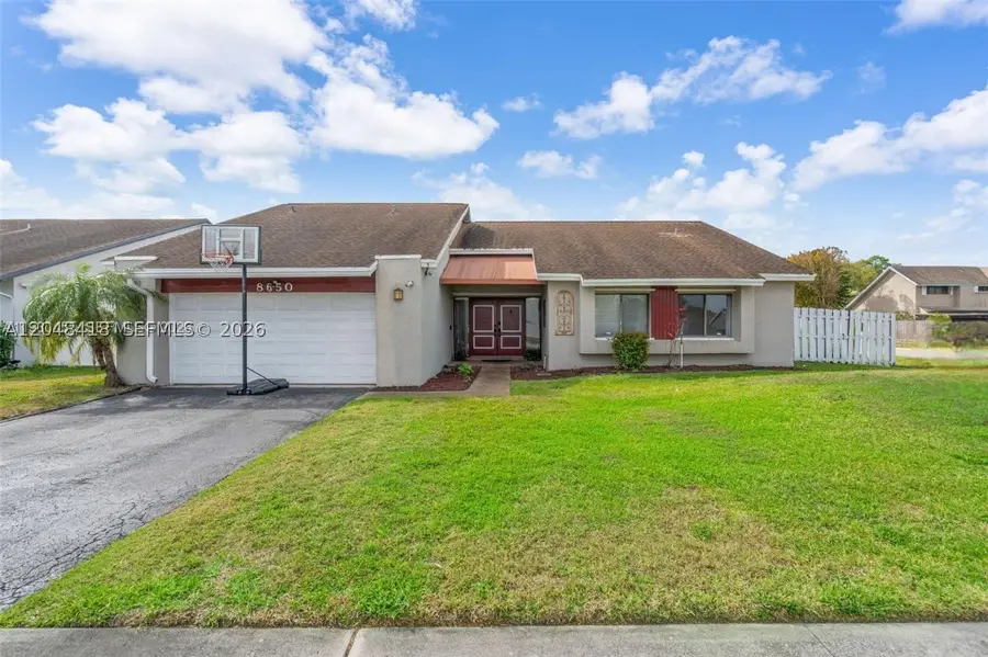 8650 NW 46th Ct, Lauderhill, FL 33351 - #2