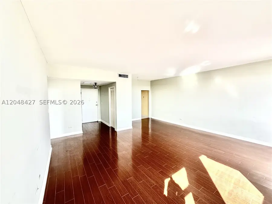 700 Biltmore Way #1009, Coral Gables, FL 33134 - #2