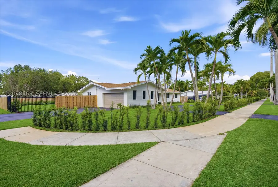 7600 SW 168th St, Palmetto Bay, FL 33157 - #3