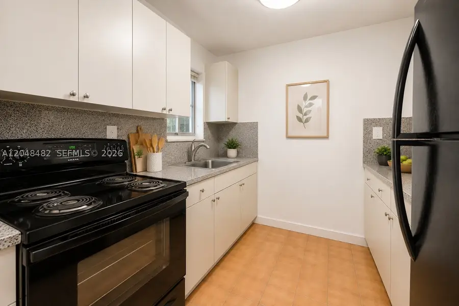 1337 NW 1st St #12, Miami, FL 33125 - #3
