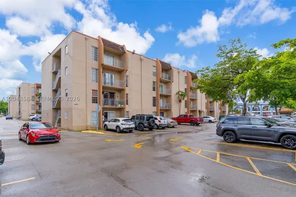 4715 NW 7th St #306-2, Miami, FL 33126
