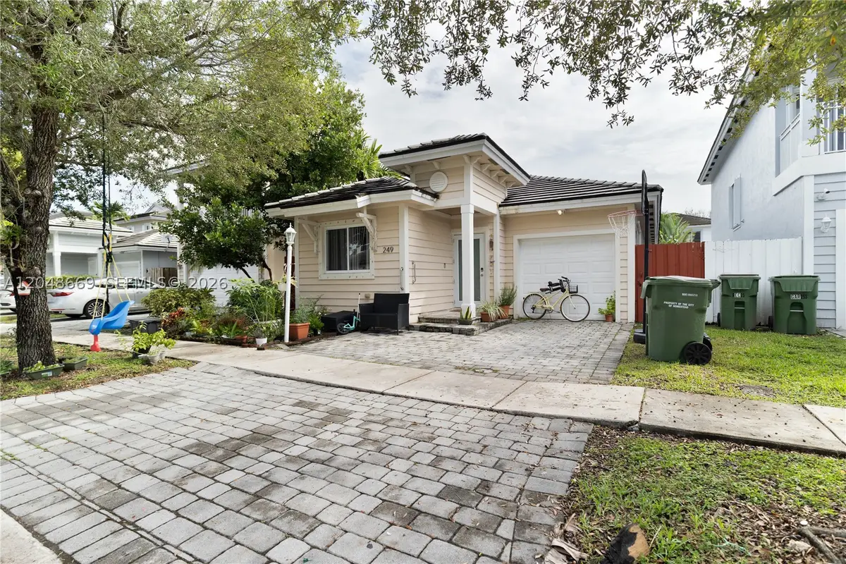 249 SE 32nd Ave, Homestead, FL 33033 - #1